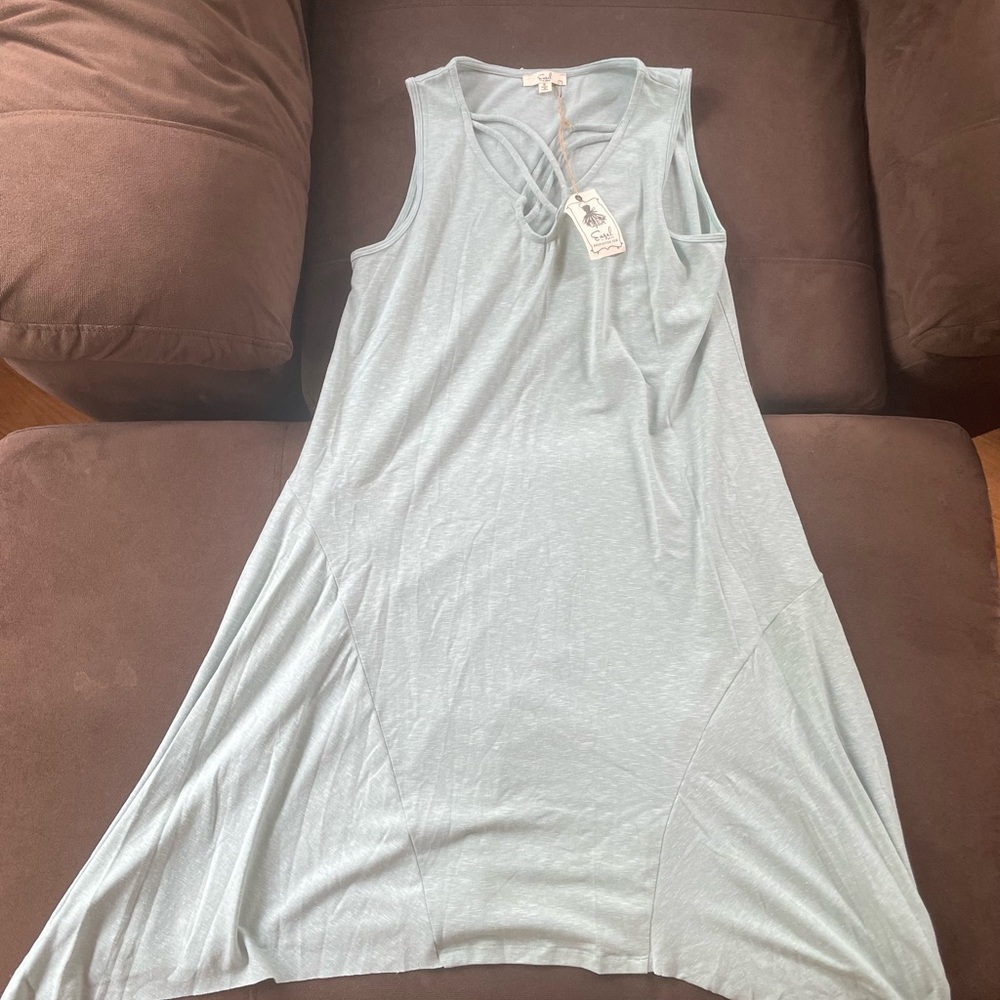 SMALL EASEL SHARK-BITE DRESS NWT